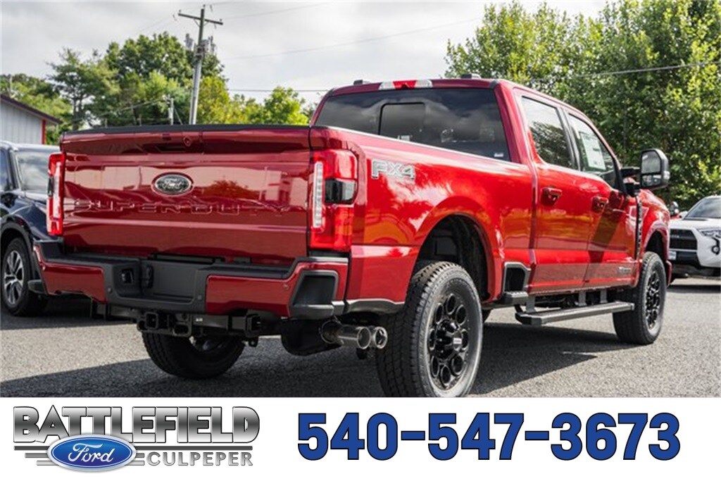 2025 Ford F-350 XLT photo 3