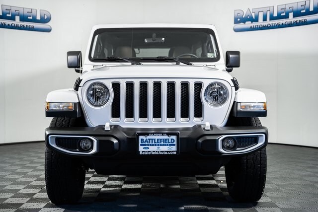 2022 Jeep Wrangler Unlimited Sahara photo 2