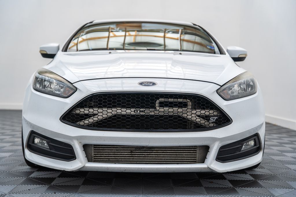 Used 2017 Ford Focus ST with VIN 1FADP3L99HL202666 for sale in Culpeper, VA
