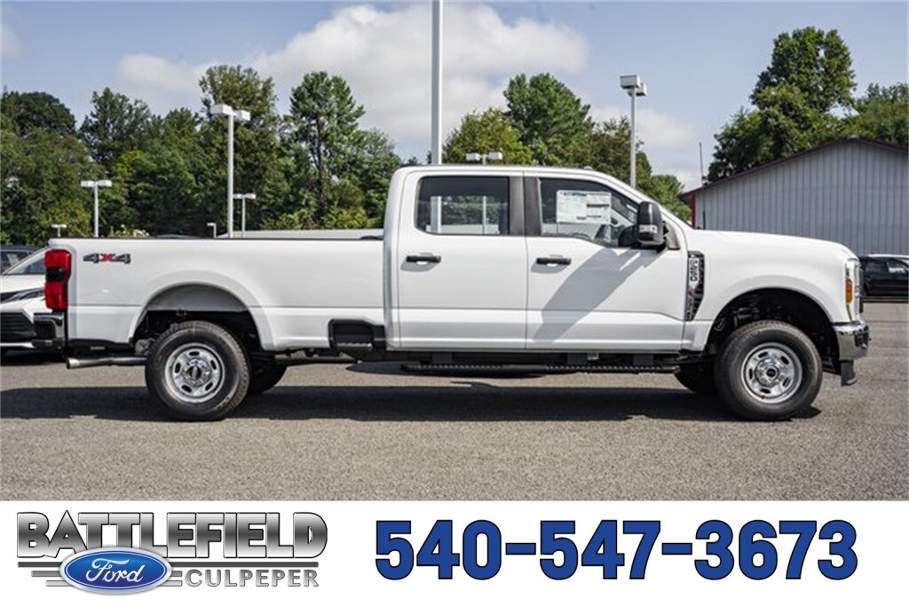 2025 Ford F-250 XL photo 3