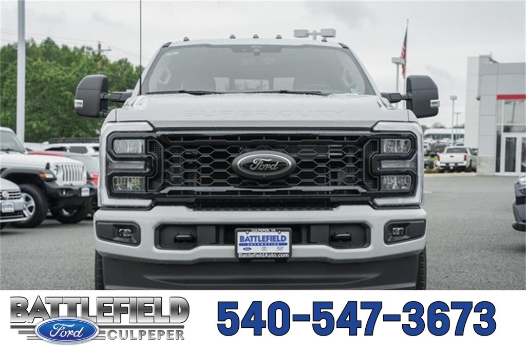 2026 Ford F-250 XLT photo 2