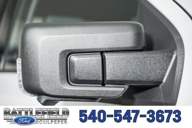 2025 Ford F-150 Lightning Flash - Photo 15