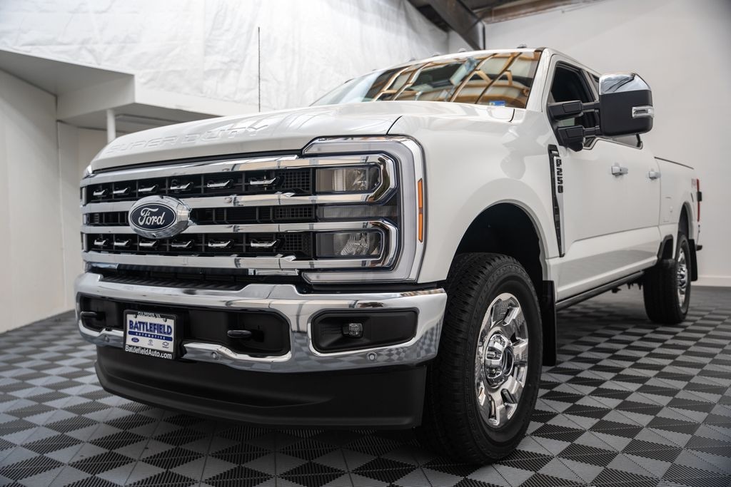 New 2026 Ford F-250 Lariat Truck