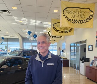 Staff member Chris Kronzer from ID_fc851f0f8831