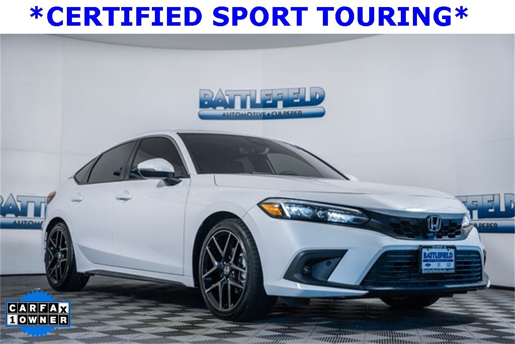 2022 Honda Civic Hatchback Sport Touring's photo