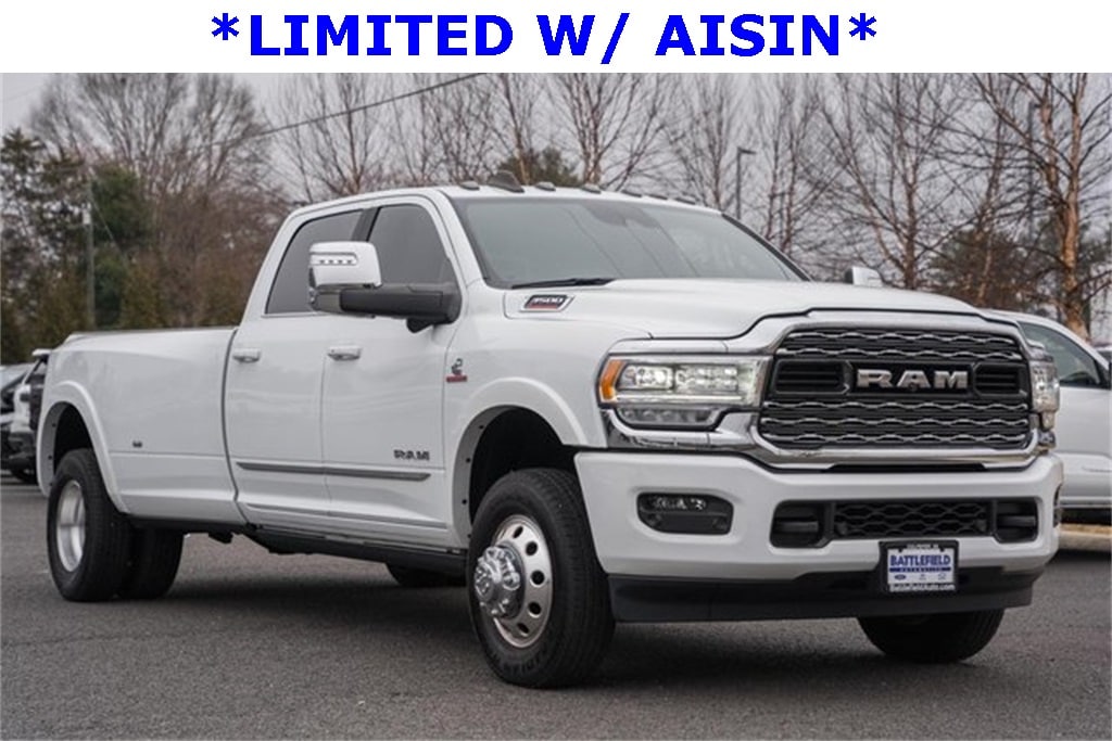 2023 RAM Ram 3500 Pickup Limited's photo