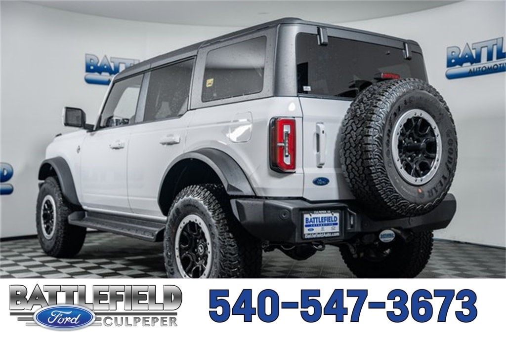 New 2025 Ford Bronco Outer Banks SUV