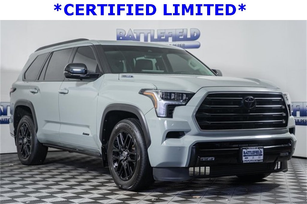 2024 Toyota Sequoia Limited's photo