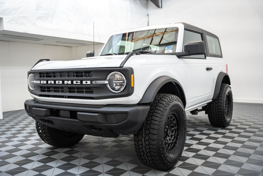 New 2026 Ford Bronco Base SUV