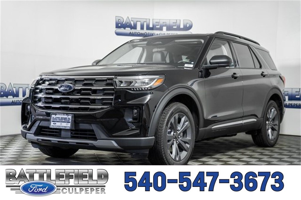 2025 Ford Explorer photo 3