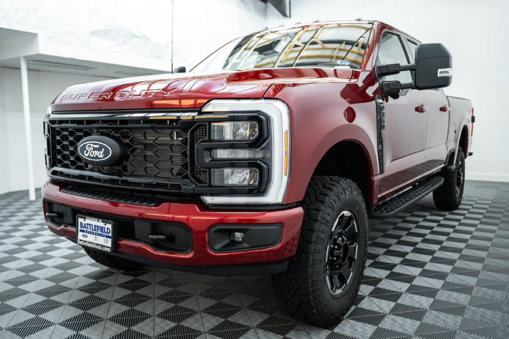 New 2027 Ford F-350 XLT Truck