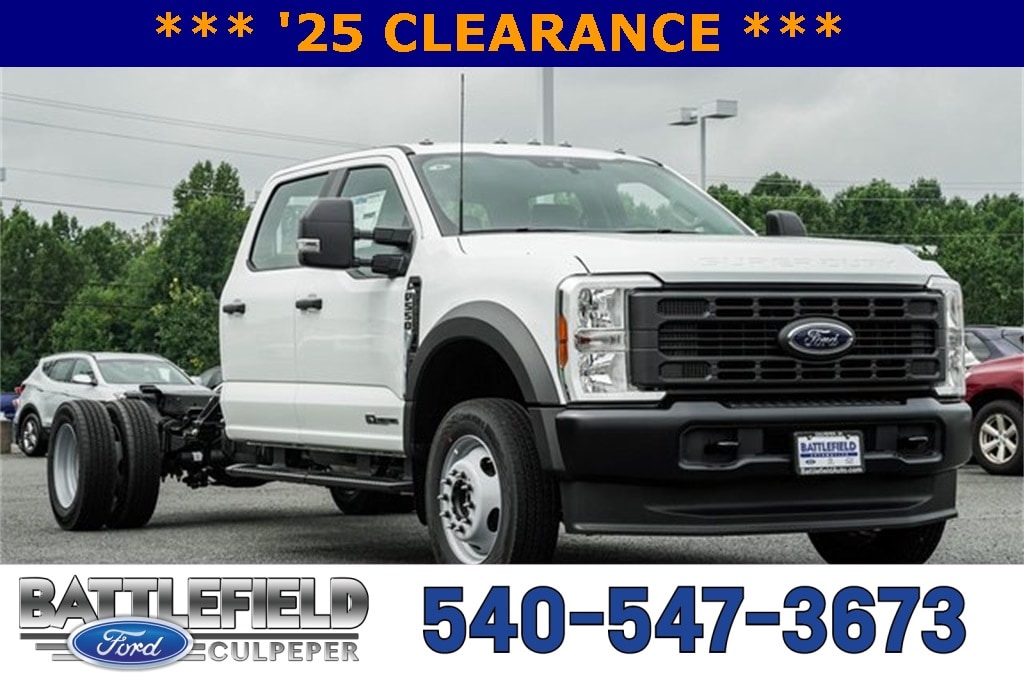 2025 Ford F-550 Super Duty Chassis Cab XL's photo