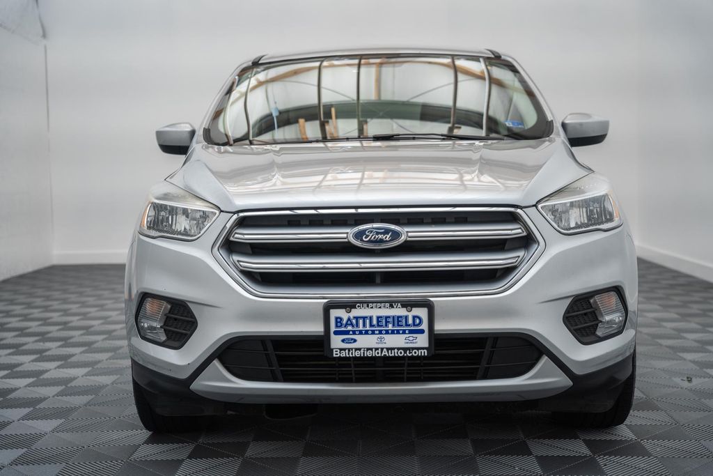 Used 2017 Ford Escape SE with VIN 1FMCU9G90HUD67880 for sale in Culpeper, VA