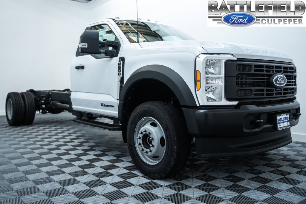 2026 Ford F-600 Super Duty Chassis Cab