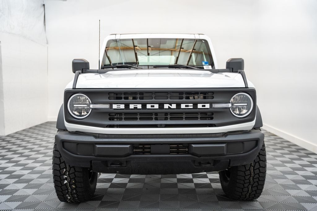 New 2026 Ford Bronco Base SUV