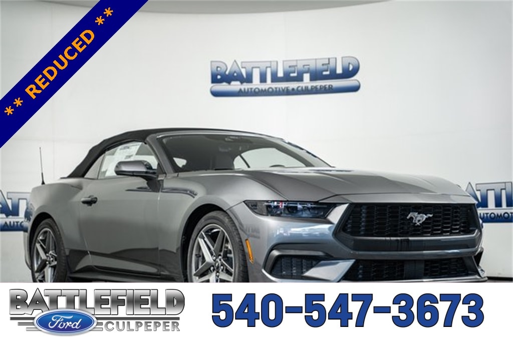 2025 Ford Mustang EcoBoost's photo