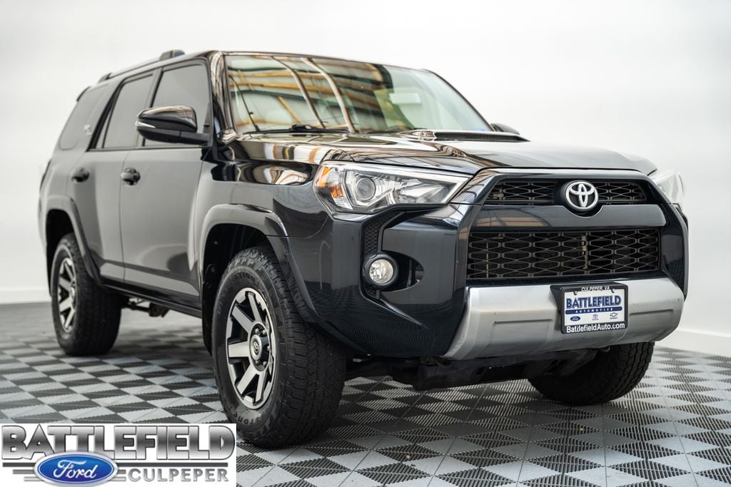 2018 Toyota 4Runner Off-Road Premium 4x4 V6's photo
