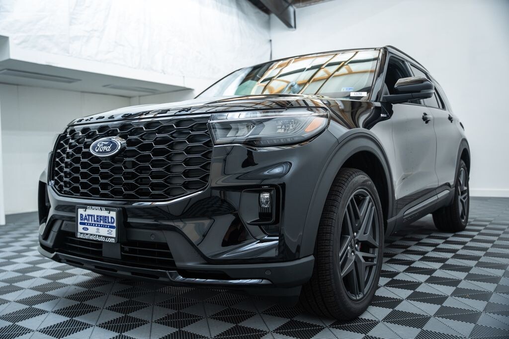 New 2026 Ford Explorer ST-Line SUV