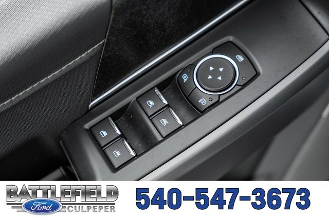 2025 Ford F-150 Lightning Flash - Photo 38