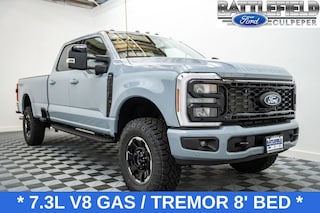 2027 Ford F-350 Lariat Truck