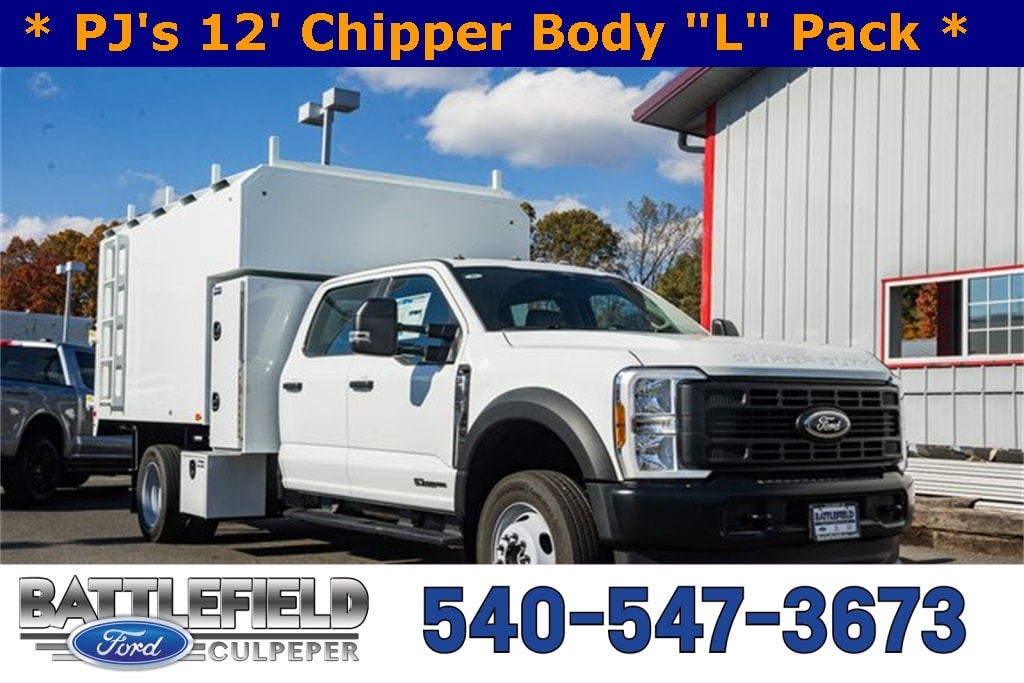 2025 Ford F-550 Super Duty Chassis Cab XL's photo