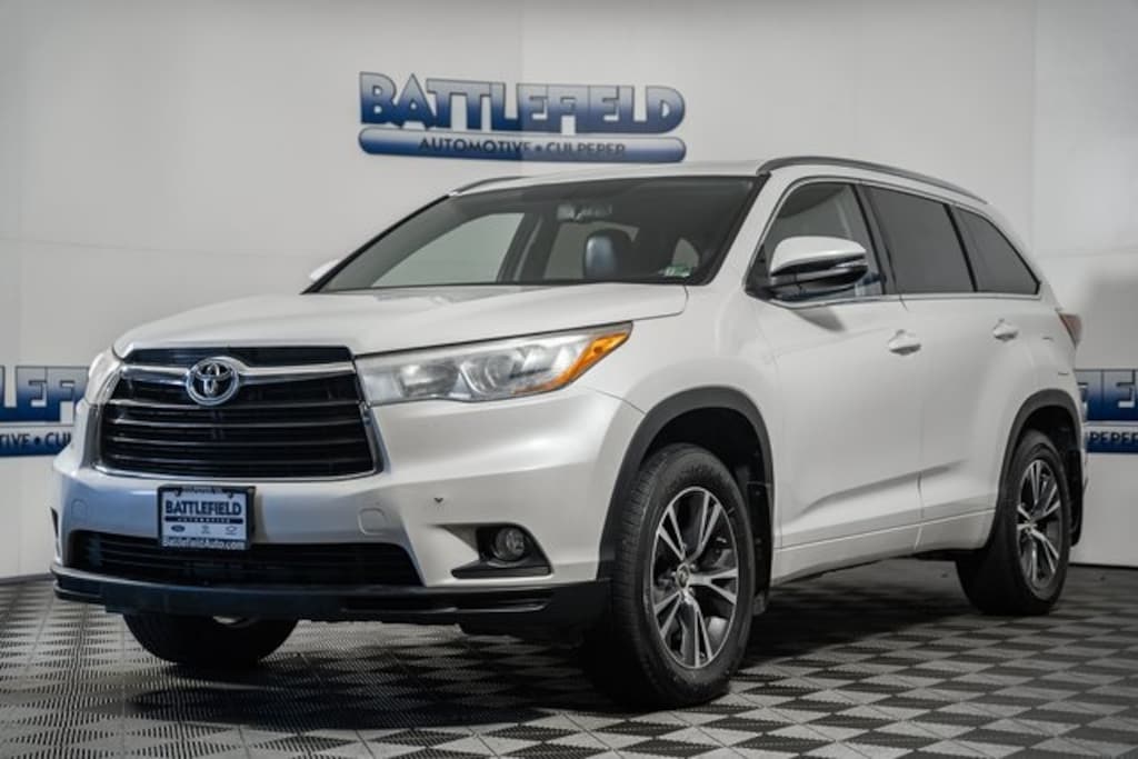 Used 2016 Toyota Highlander XLE V6 SUV