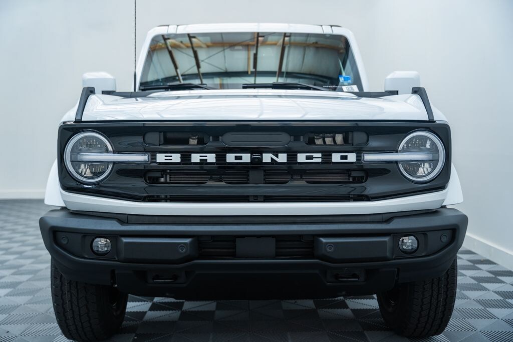 New 2026 Ford Bronco Outer Banks SUV