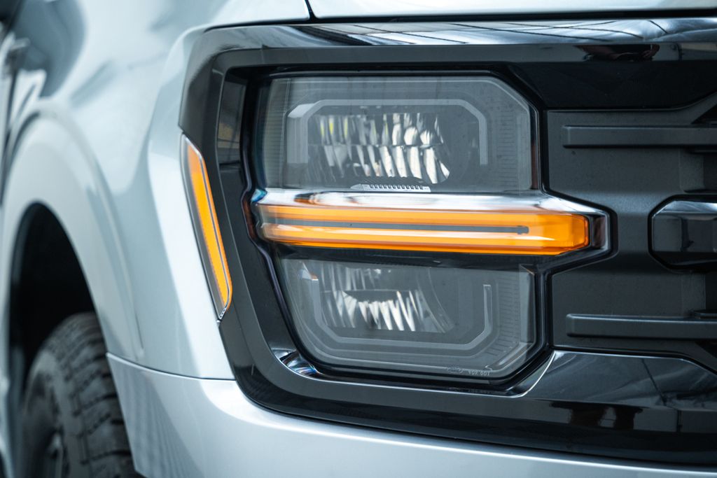 2026 Ford F-150 XLT - Photo 13