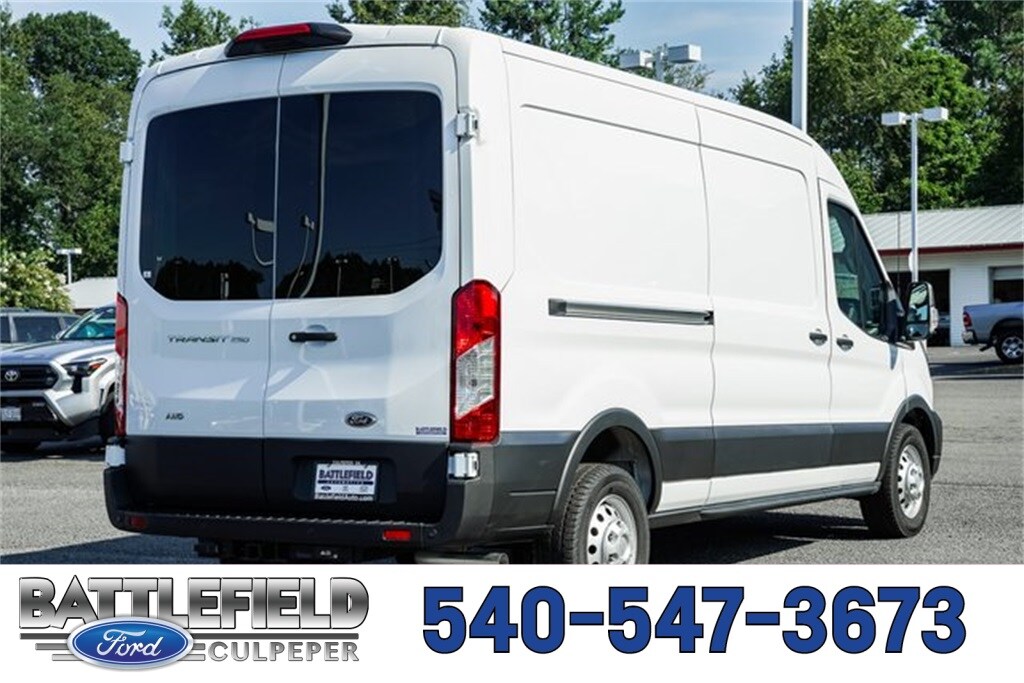 2025 Ford Transit Cargo Van photo 3
