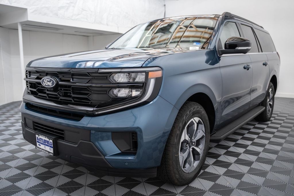 New 2027 Ford Expedition Max Active SUV