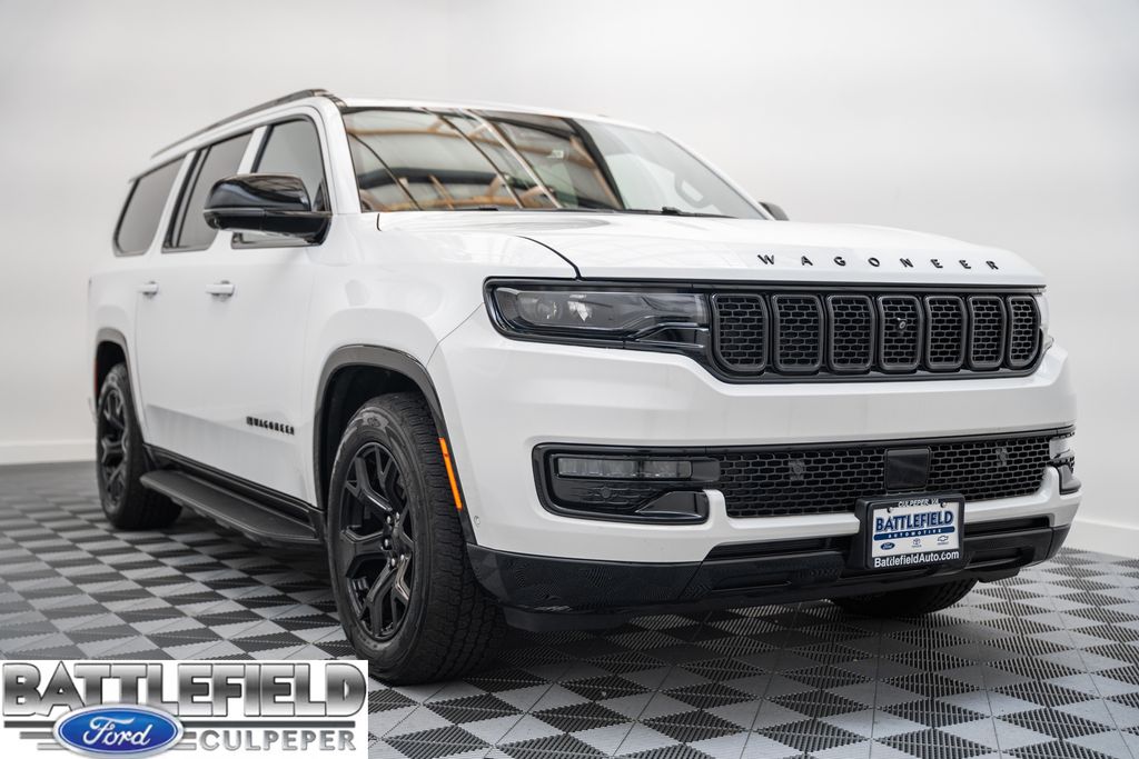 2023 Jeep Wagoneer L Series II Carbide 4WD's photo