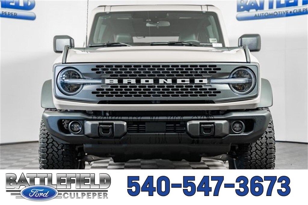 2025 Ford Bronco Badlands photo 2