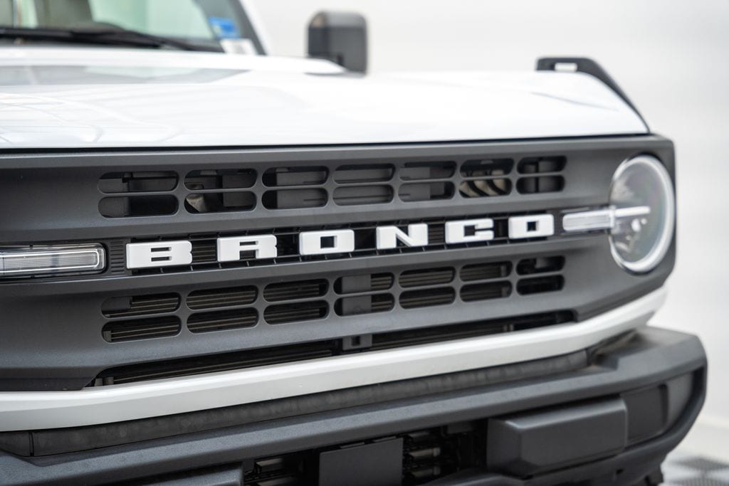 2026 Ford Bronco 2-Door Base - Photo 11