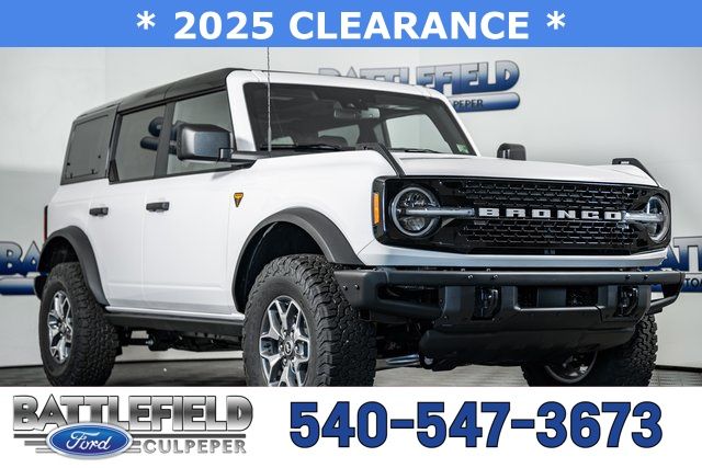 2025 Ford Bronco Badlands SUV