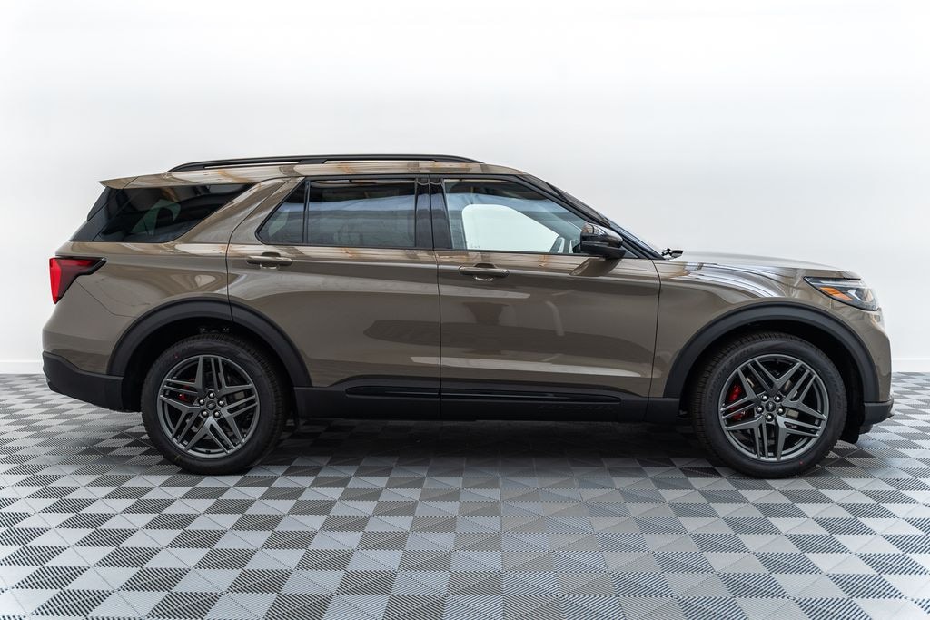 New 2026 Ford Explorer ST SUV