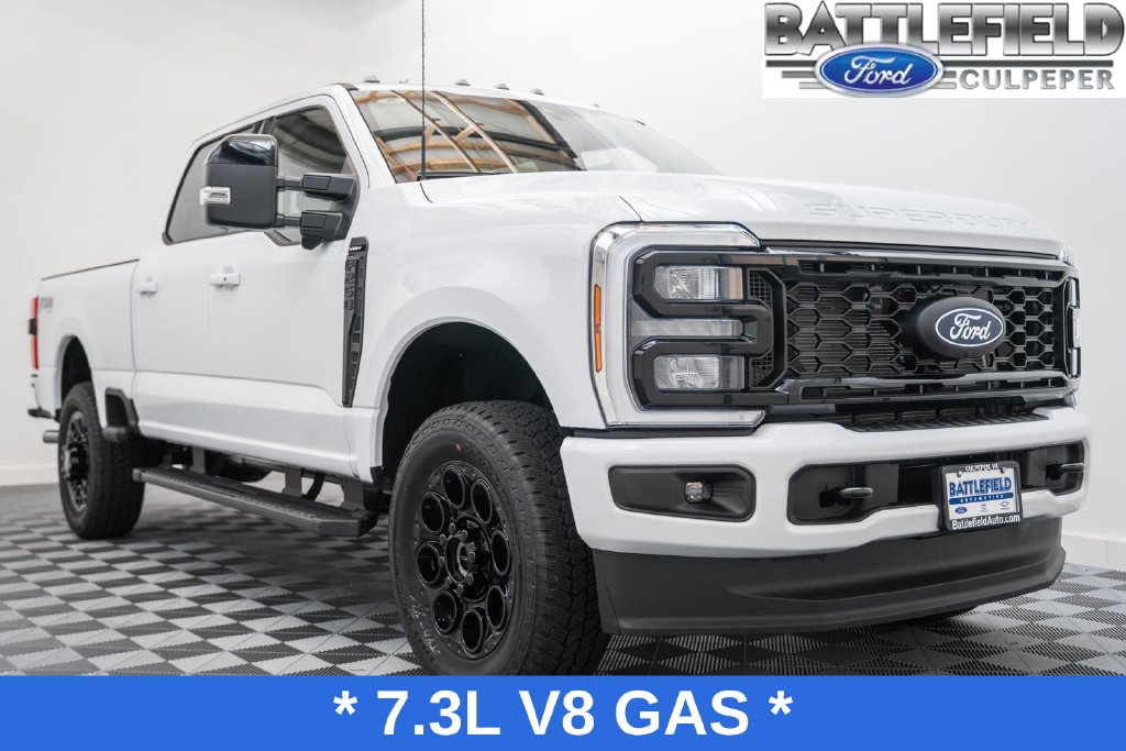 2027 Ford F-250 Lariat Truck