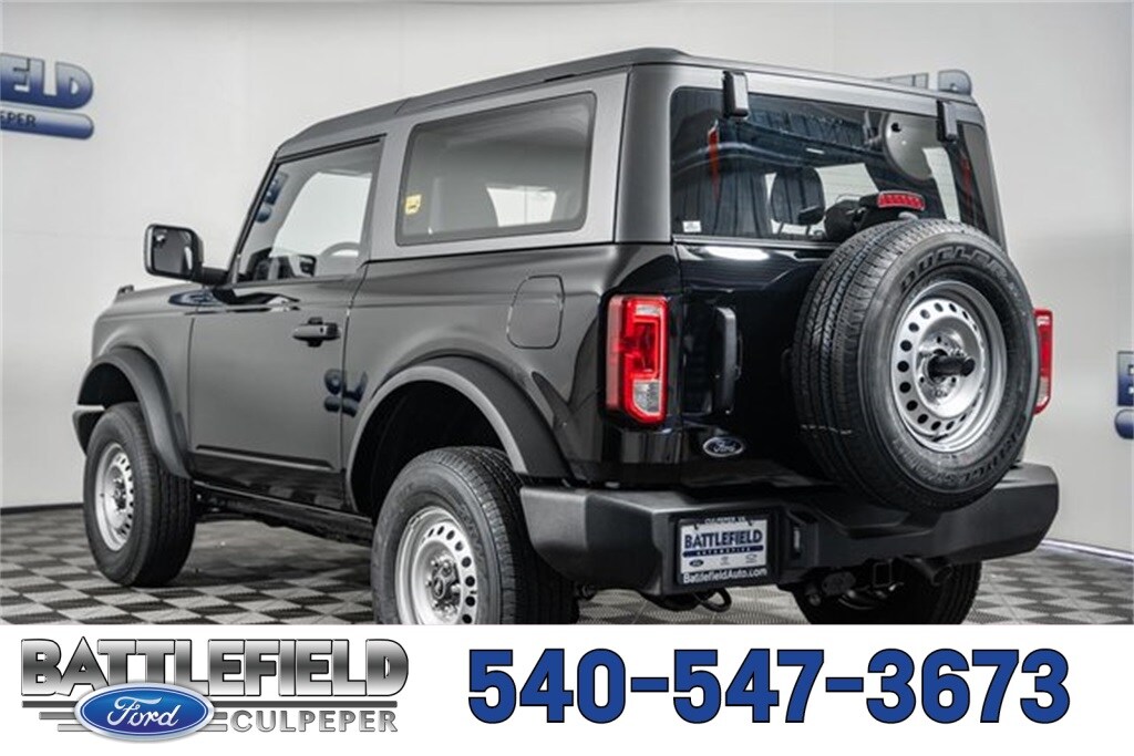 2025 Ford Bronco Base photo 4