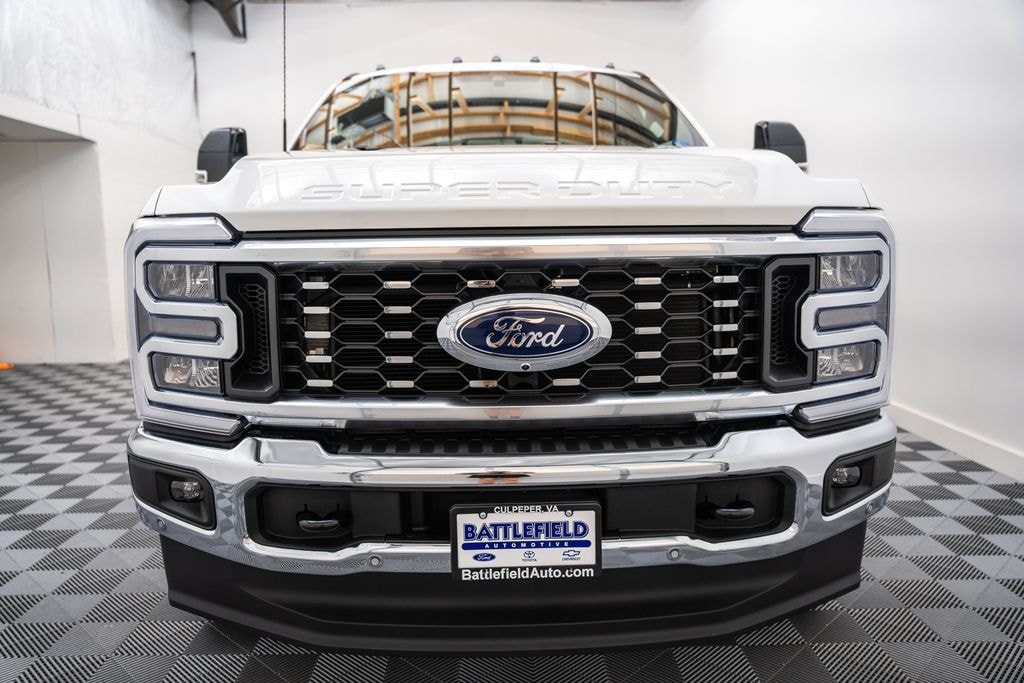 New 2026 Ford F-350 Lariat Truck