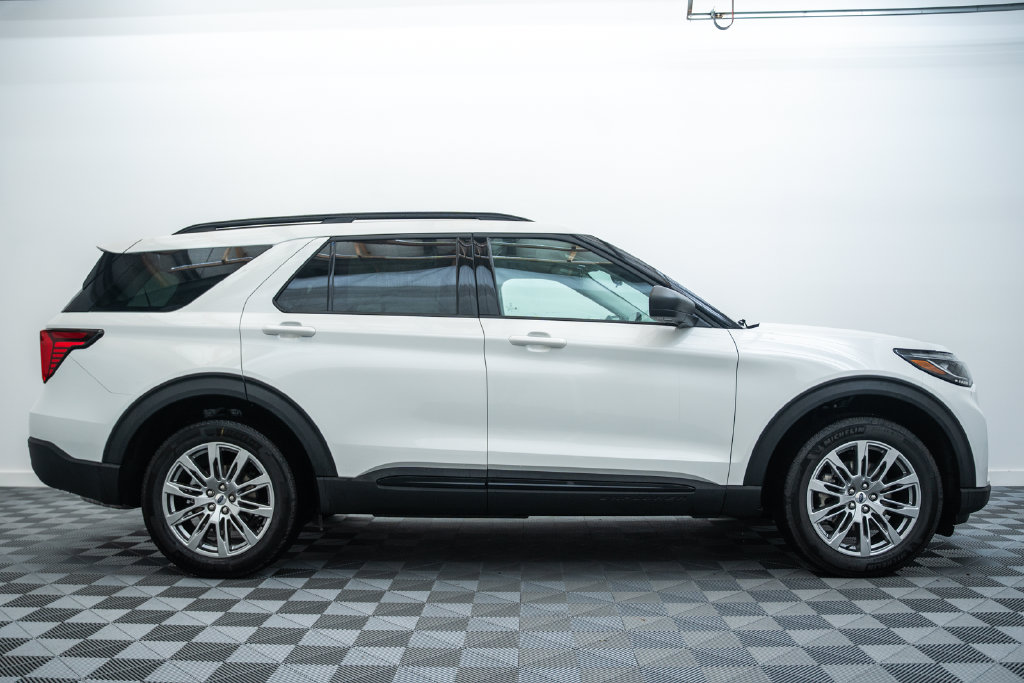 New 2026 Ford Explorer Active SUV