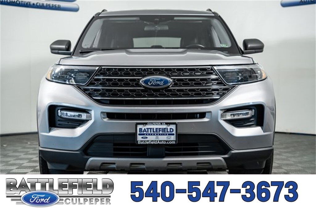 2022 Ford Explorer XLT photo 2