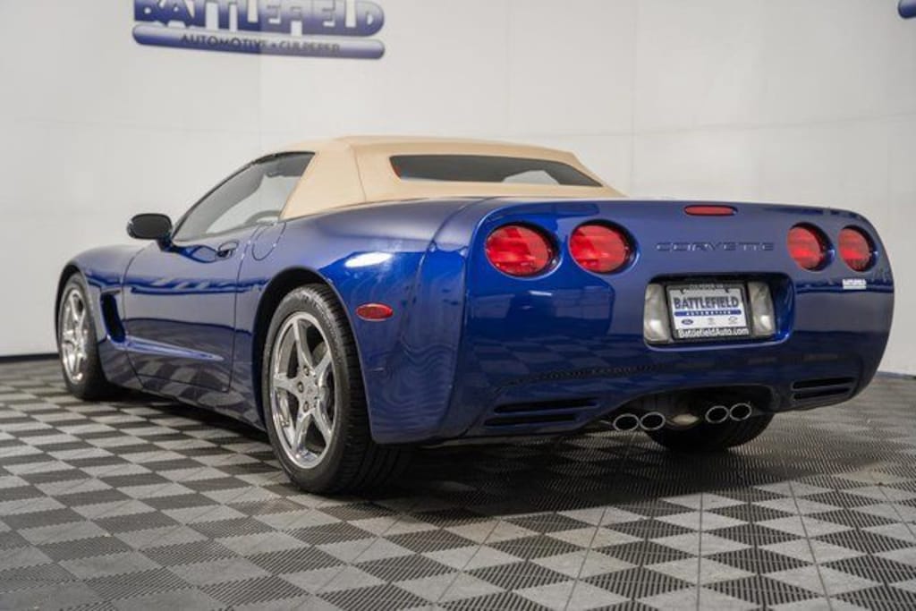 Used 2004 Chevrolet Corvette Base Convertible
