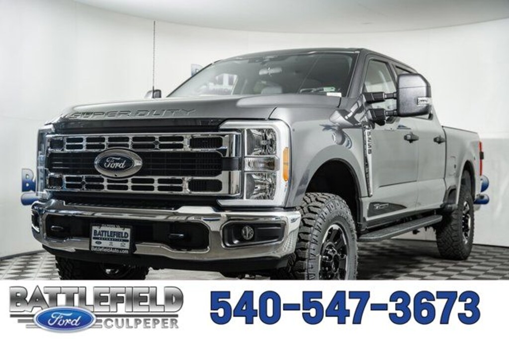 New 2026 Ford F-250 XLT Truck Crew Cab