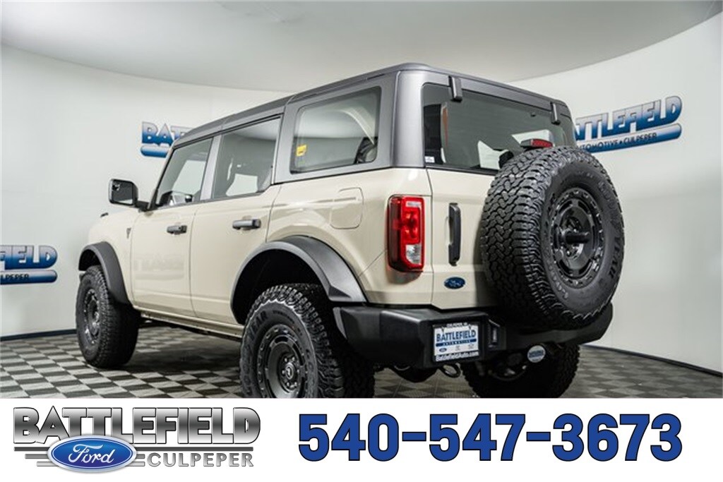 New 2025 Ford Bronco Base SUV