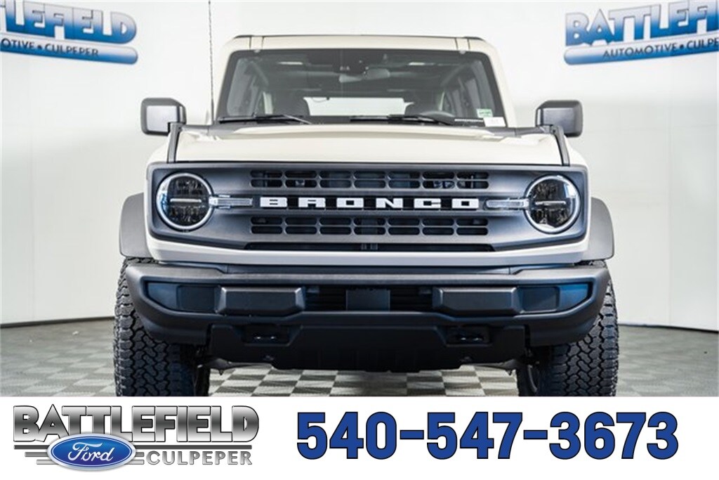 New 2025 Ford Bronco Base SUV