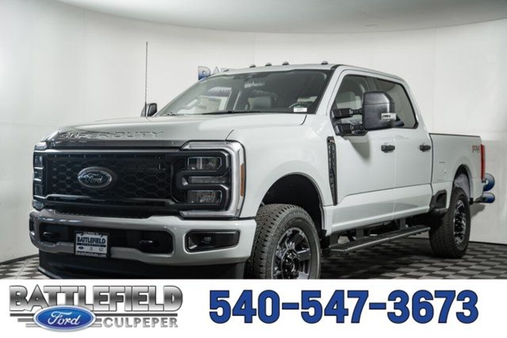New 2026 Ford F-250 XL Truck Crew Cab