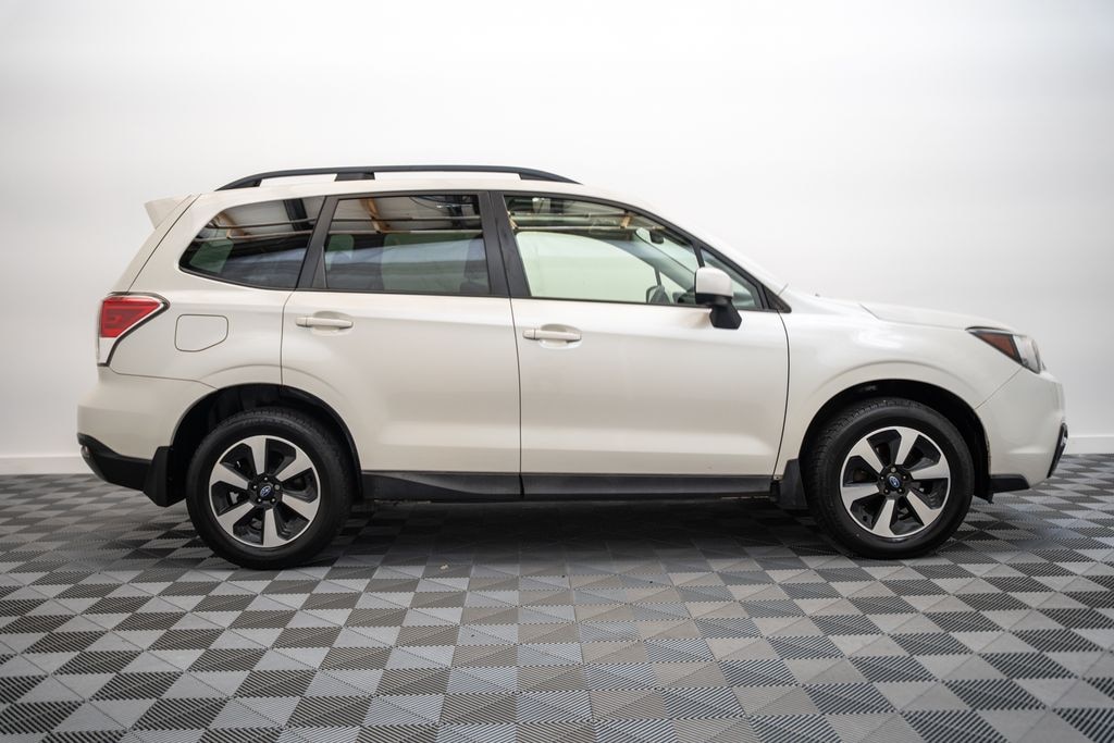 Used 2017 Subaru Forester 2.5i Premium SUV