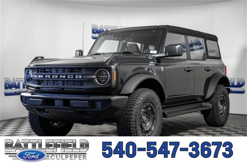 New 2025 Ford Bronco Base SUV