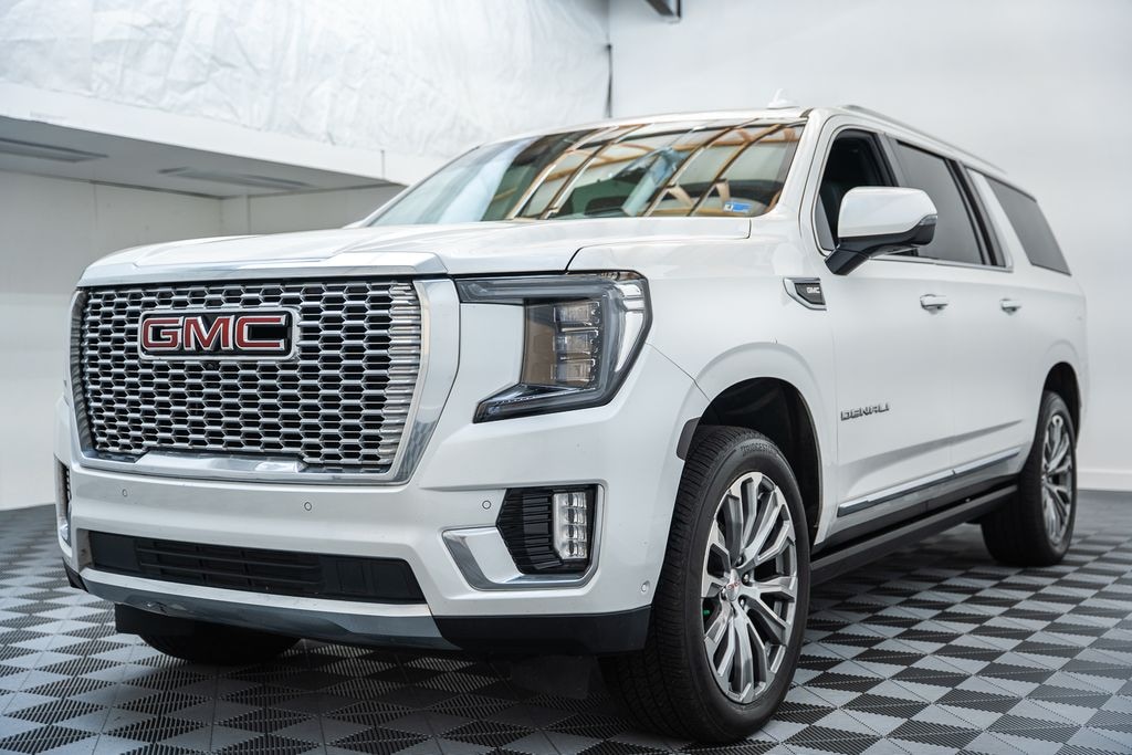 Used 2023 GMC Yukon XL Denali SUV