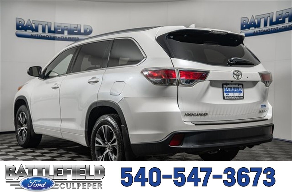 2016 Toyota Highlander XLE photo 4