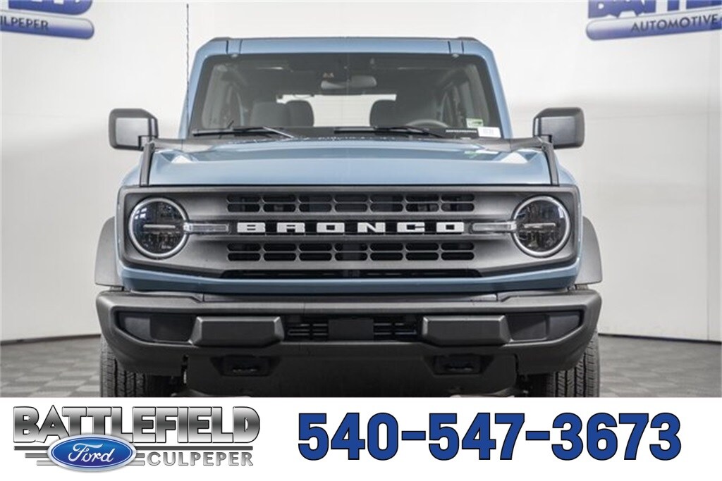 New 2025 Ford Bronco Base SUV